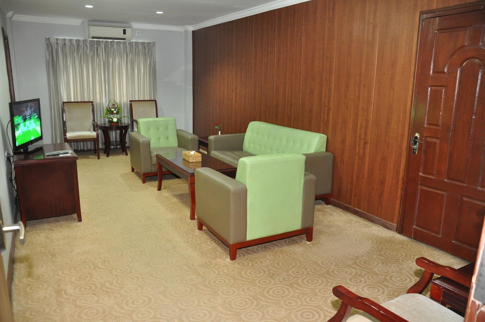 Green Leaf Hotel Rangoon Eksteriør billede
