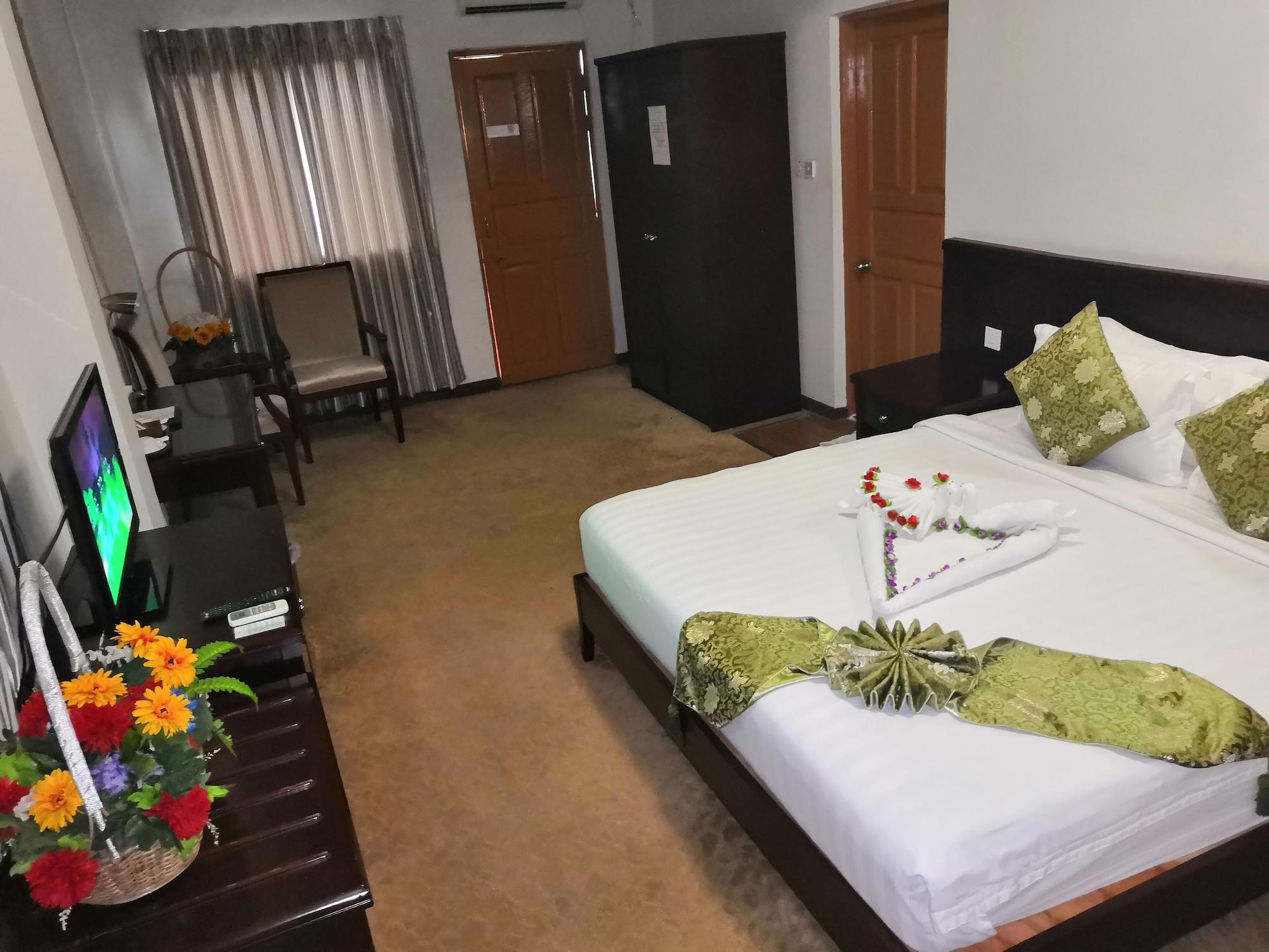 Green Leaf Hotel Rangoon Eksteriør billede
