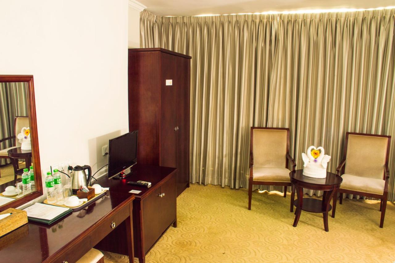 Green Leaf Hotel Rangoon Eksteriør billede